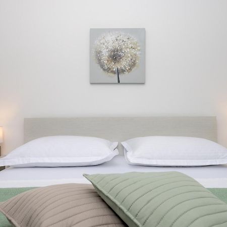 Apartmani Iva Tučepi Esterno foto