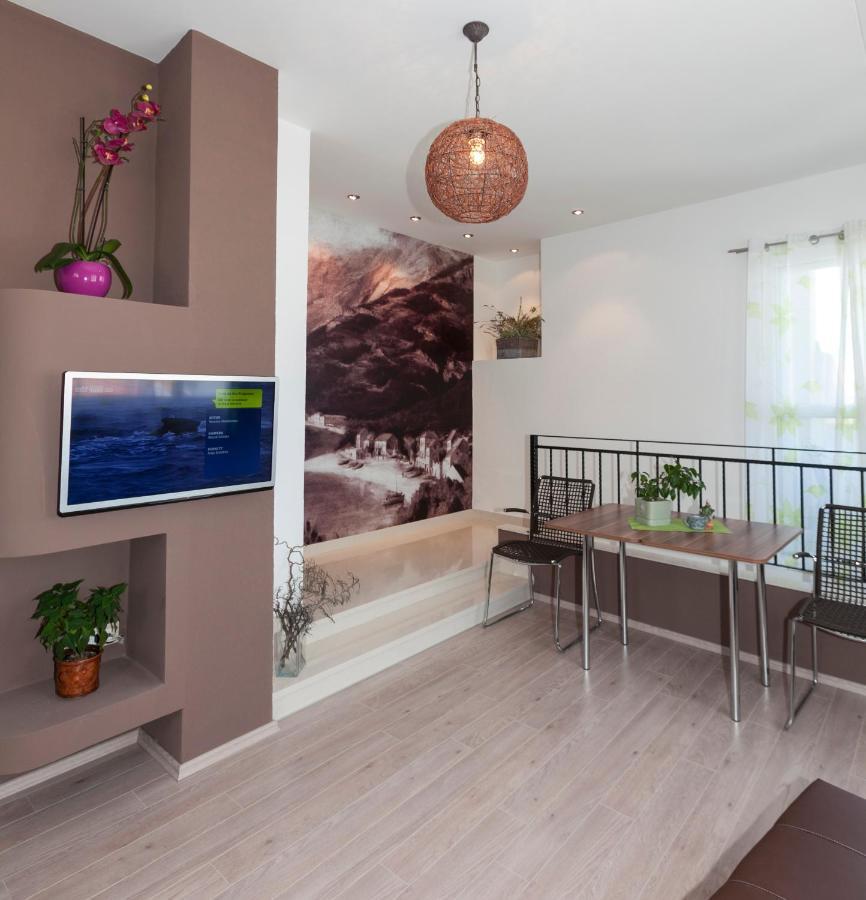 Apartmani Iva Tučepi Esterno foto