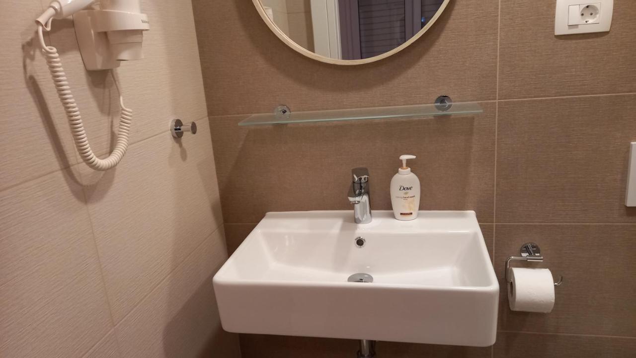 Apartmani Iva Tučepi Esterno foto