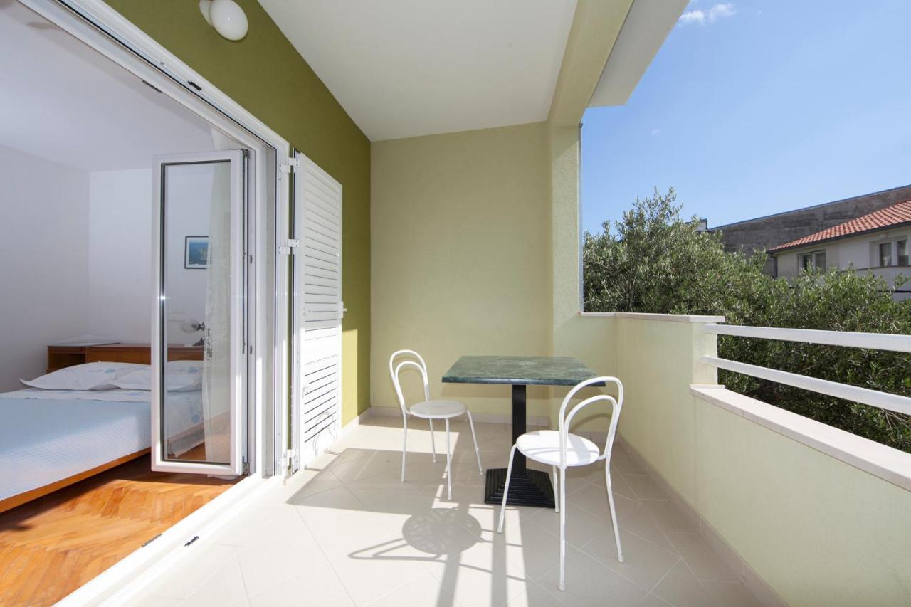 Apartmani Iva Tučepi Esterno foto