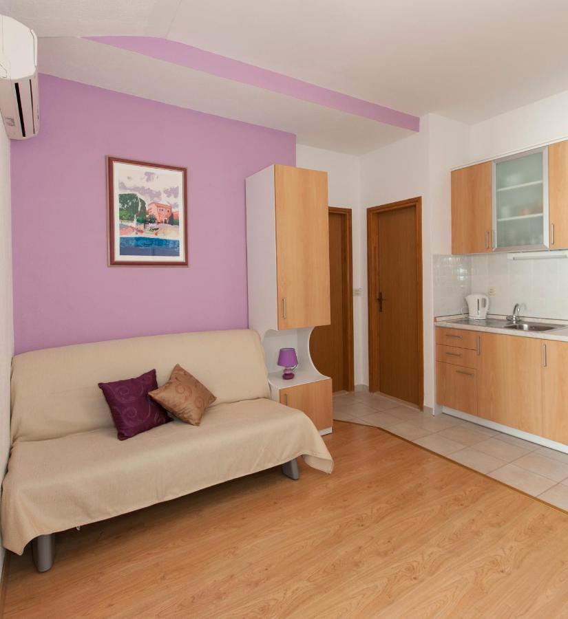 Apartmani Iva Tučepi Esterno foto
