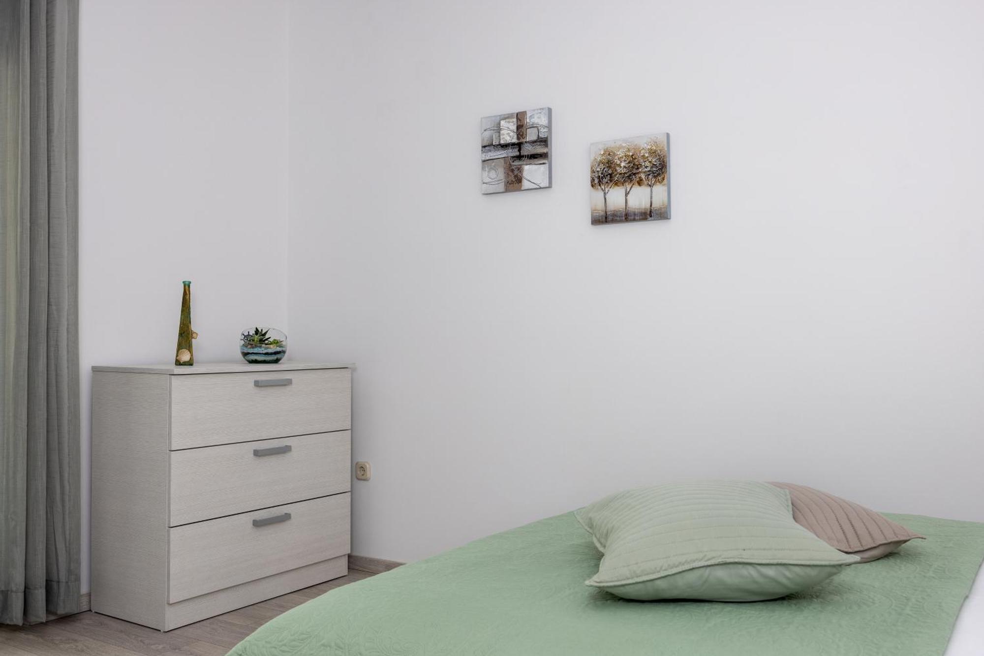 Apartmani Iva Tučepi Esterno foto